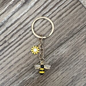 Bee and Daisy Keychain